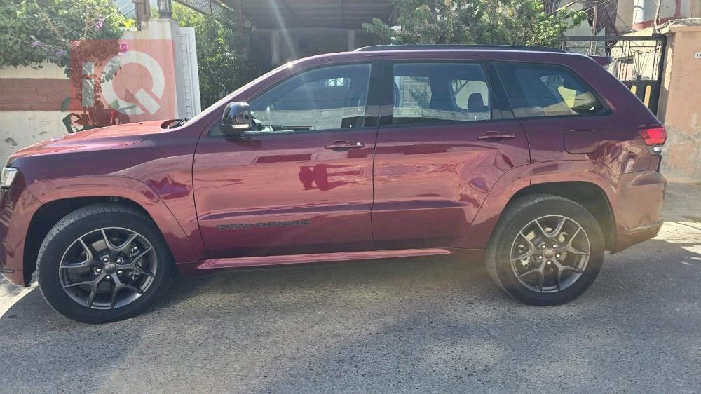 جيب جراند شيروكي